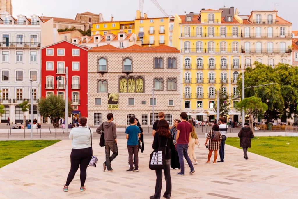 Flat 20% Off on International Tours